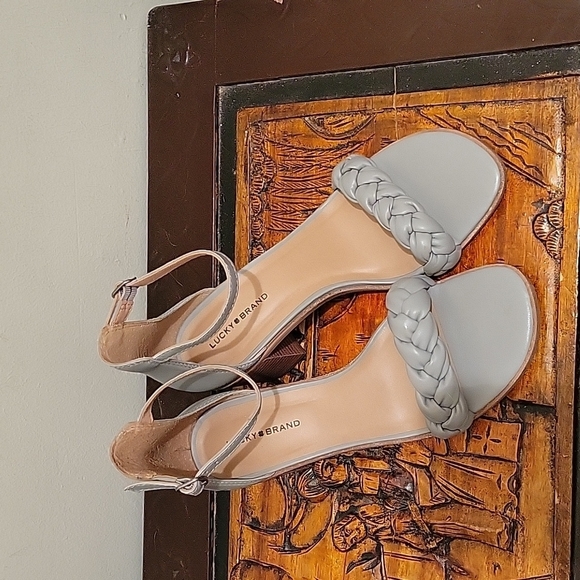 Lucky Brand Shoes - Lucky Brand | Braided Block Heel Sandal Adjustable Strap‎ NWOT 8.5 Boho Girly